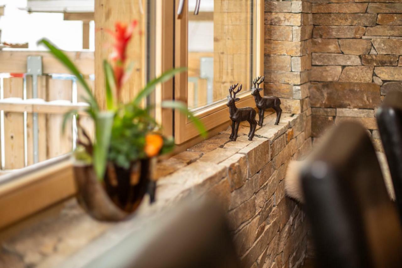 Palace Luxury Wellness Apartment And Boutique Hotel Ski-In-Out ซาสฟี ภายนอก รูปภาพ