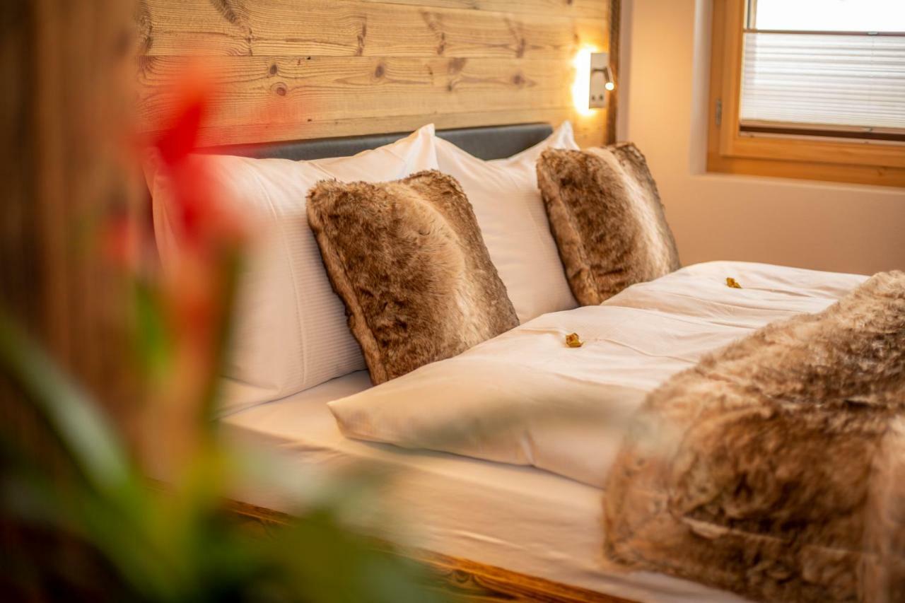 Palace Luxury Wellness Apartment And Boutique Hotel Ski-In-Out ซาสฟี ภายนอก รูปภาพ