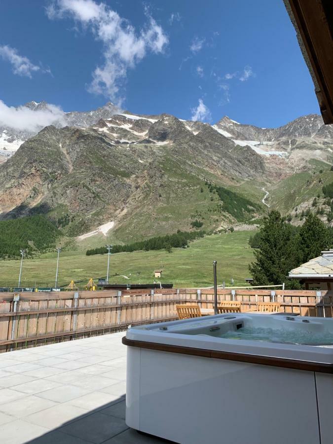 Palace Luxury Wellness Apartment And Boutique Hotel Ski-In-Out ซาสฟี ภายนอก รูปภาพ